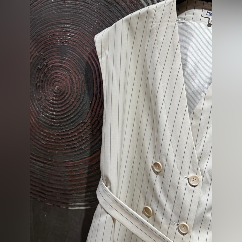 Baum und pferdgarten pinstriped double breasted dress vest size L - Picture 8 of 8